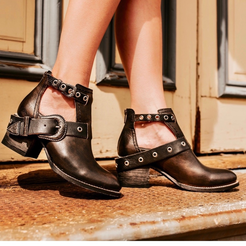 Carsen boots